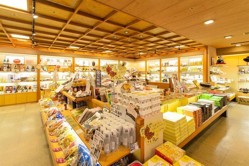 Hotel Tosagyoen à Kōchi Extérieur photo